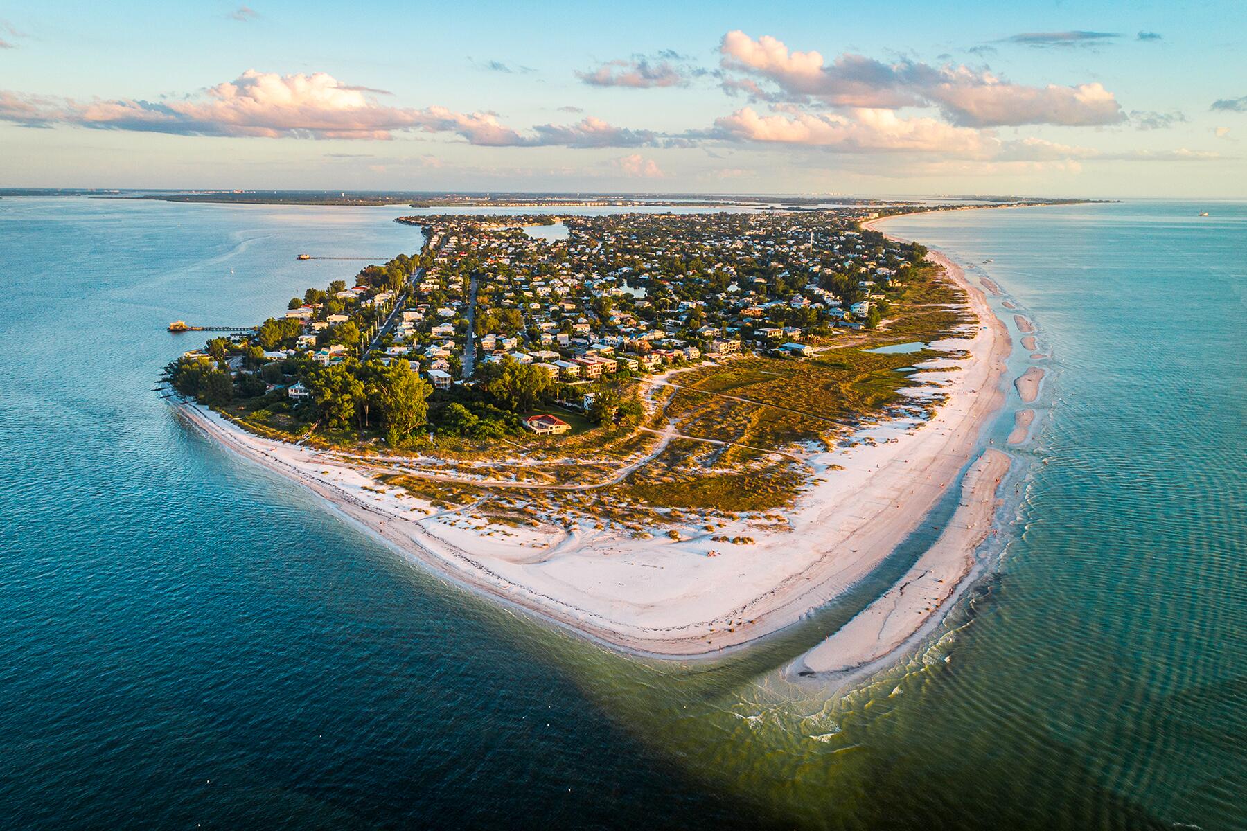 10 Stunning U.S. Islands You Can Visit Without a Passport