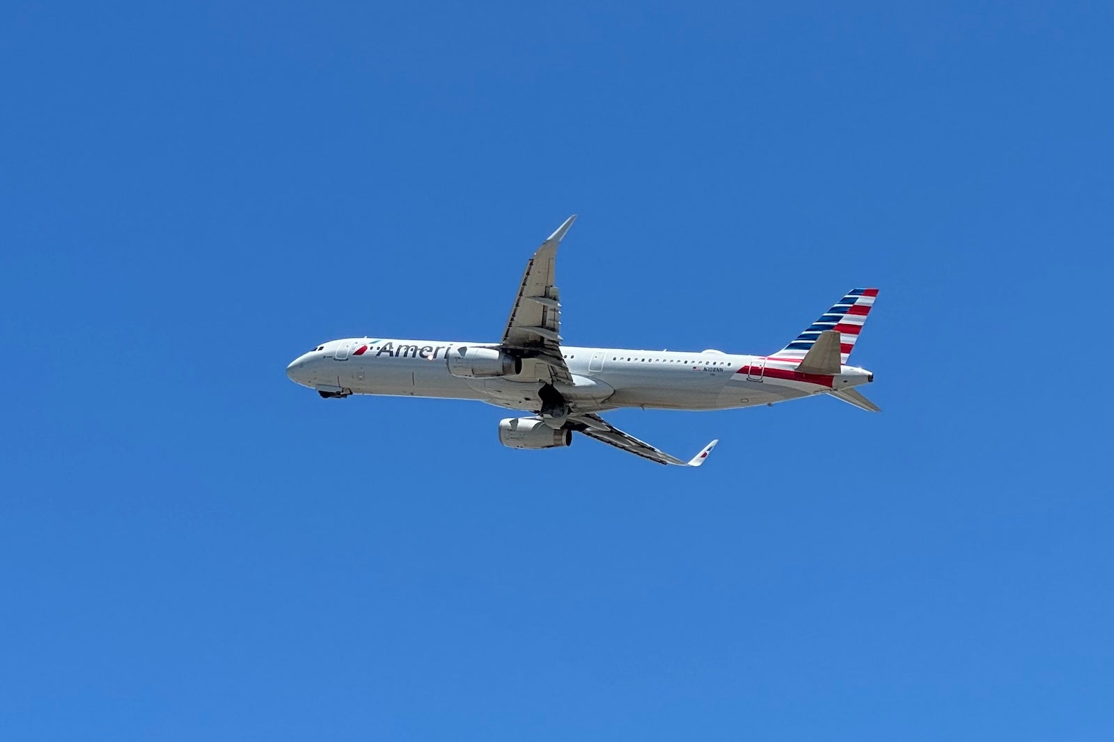 How One Round-Trip Flight Earned 20,000 American Airlines Loyalty Points
